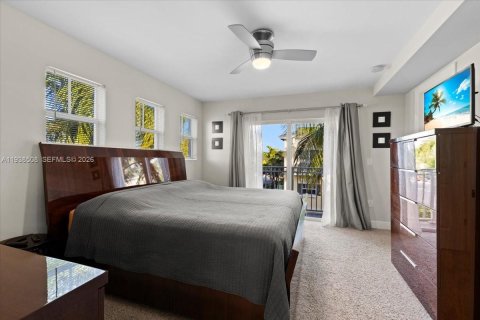 Townhouse in Fort Lauderdale, Florida 3 bedrooms, 169.64 sq.m. № 2192034 - photo 13