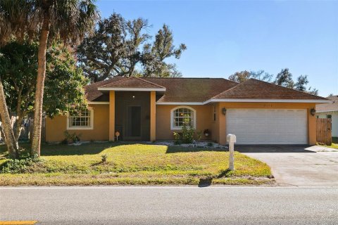 Villa ou maison à Bradenton, Floride 3 chambres, 121.61 m2 № 2093927