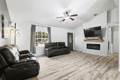 Villa ou maison à vendre à Bradenton, Floride: 3 chambres, 121.61 m2 № 2093927 - photo 7