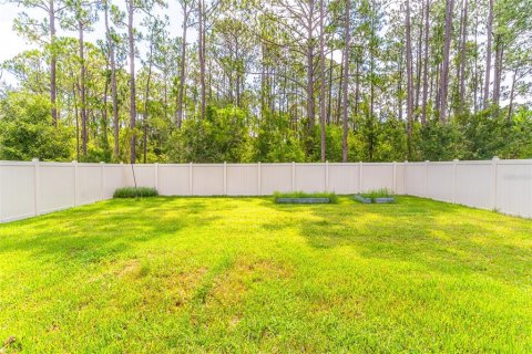 House in Lakeland, Florida 3 bedrooms, 145.02 sq.m. № 2223651 - photo 23