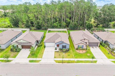 House in Lakeland, Florida 3 bedrooms, 145.02 sq.m. № 2223651 - photo 4