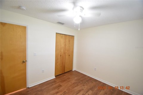 Casa en alquiler en Zephyrhills, Florida, 3 dormitorios, 102.56 m2 № 1915593 - foto 30