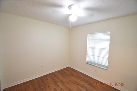 Casa en alquiler en Zephyrhills, Florida, 3 dormitorios, 102.56 m2 № 1915593 - foto 27
