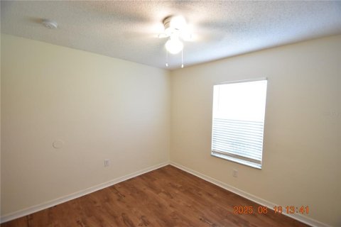 Casa en alquiler en Zephyrhills, Florida, 3 dormitorios, 102.56 m2 № 1915593 - foto 24