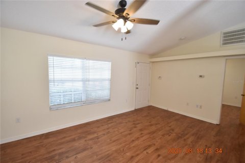 Casa en alquiler en Zephyrhills, Florida, 3 dormitorios, 102.56 m2 № 1915593 - foto 3