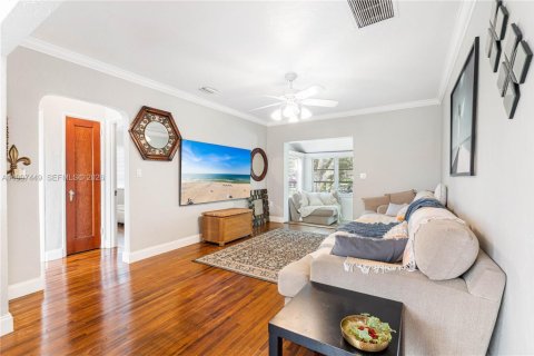 Terreno en venta en Hollywood, Florida № 2059595 - foto 15