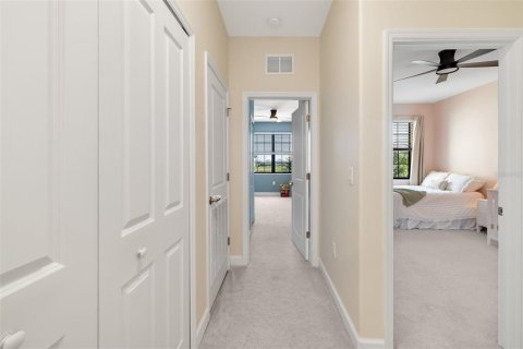 Townhouse in Bradenton, Florida 3 bedrooms, 178.84 sq.m. № 2202631 - photo 16