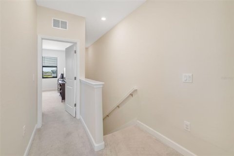 Townhouse in Bradenton, Florida 3 bedrooms, 178.84 sq.m. № 2202631 - photo 15