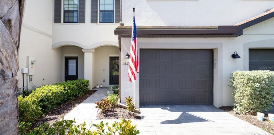 Townhouse in Bradenton, Florida 3 bedrooms, 178.84 sq.m. № 2202631
