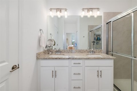 Townhouse in Bradenton, Florida 3 bedrooms, 178.84 sq.m. № 2202631 - photo 20