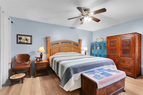 Villa ou maison à vendre à Clermont, Floride: 4 chambres, 170.66 m2 № 1885065 - photo 5