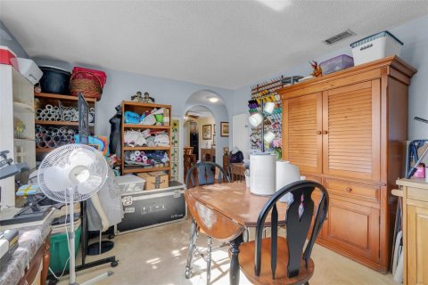 Villa ou maison à vendre à Clermont, Floride: 4 chambres, 170.66 m2 № 1885065 - photo 9