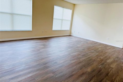 Casa en venta en Orlando, Florida, 4 dormitorios, 179.21 m2 № 1849904 - foto 4