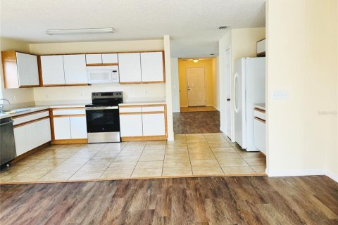 Casa en venta en Orlando, Florida, 4 dormitorios, 179.21 m2 № 1849904 - foto 7
