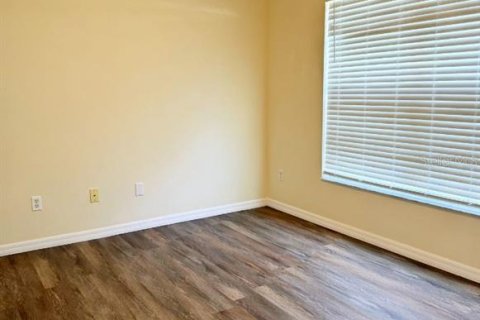 Casa en venta en Orlando, Florida, 4 dormitorios, 179.21 m2 № 1849904 - foto 14