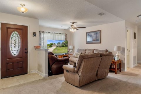 House in Homosassa, Florida 4 bedrooms, 237.27 sq.m. № 2238208 - photo 15
