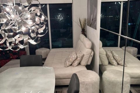 Купить кондоминиум в Майами, Флорида 1 спальня, 75.16м2, № 2068675 - фото 27
