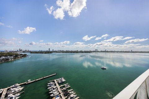 Copropriété à vendre à North Bay Village, Floride: 2 chambres, 95.69 m2 № 2029517 - photo 25