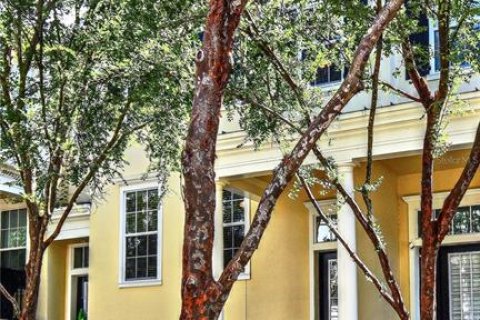 Touwnhouse à vendre à Orlando, Floride: 3 chambres, 177.44 m2 № 1886369 - photo 2