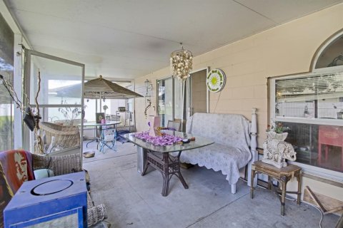 Villa ou maison à vendre à Poinciana, Floride: 3 chambres, 164.25 m2 № 2390886 - photo 23