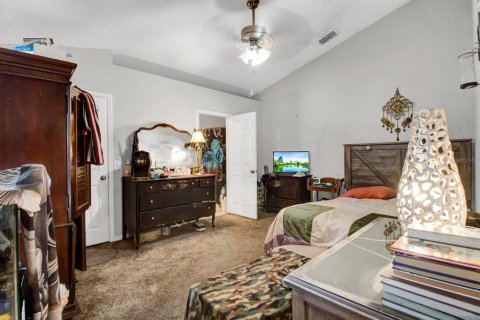 Villa ou maison à vendre à Poinciana, Floride: 3 chambres, 164.25 m2 № 2390886 - photo 14