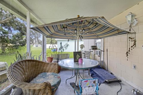 Villa ou maison à vendre à Poinciana, Floride: 3 chambres, 164.25 m2 № 2390886 - photo 24
