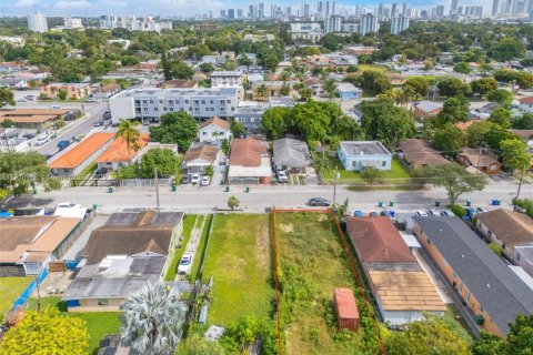 Land in Miami, Florida № 1973700 - photo 5