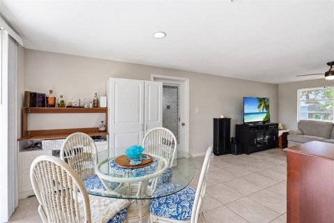 Villa ou maison à vendre à Port Charlotte, Floride: 2 chambres, 95.5 m2 № 2208881 - photo 9