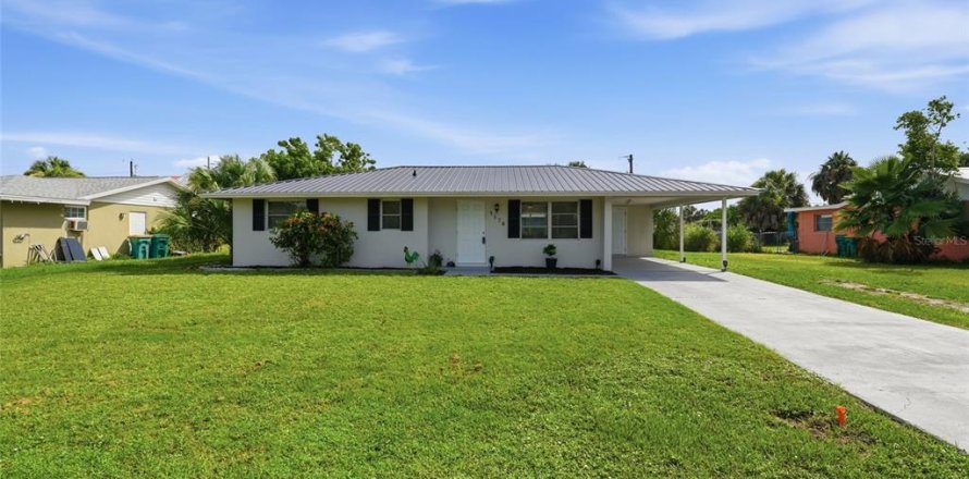 Villa ou maison à Port Charlotte, Floride 2 chambres, 95.5 m2 № 2208881