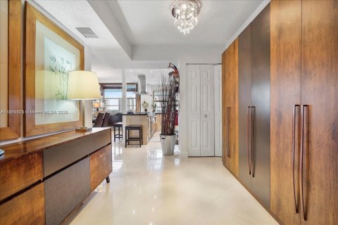 Copropriété à vendre à Aventura, Floride: 2 chambres, 157.28 m2 № 1966573 - photo 26
