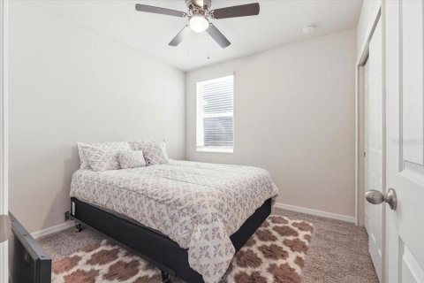 House in Winter Haven, Florida 4 bedrooms, 156.08 sq.m. № 2201516 - photo 27