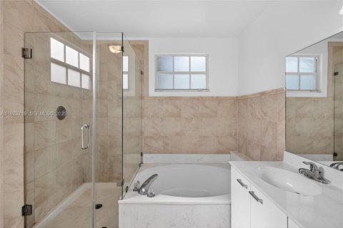 Villa ou maison à vendre à Plantation, Floride: 3 chambres, 146.88 m2 № 1982841 - photo 23