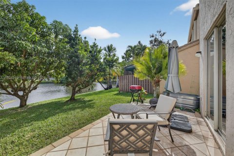 Villa ou maison à vendre à Plantation, Floride: 3 chambres, 146.88 m2 № 1982841 - photo 5