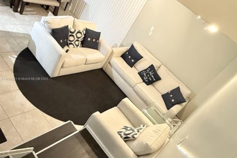 Adosado en venta en Coral Springs, Florida, 3 dormitorios, 139.35 m2 № 1861976 - foto 2