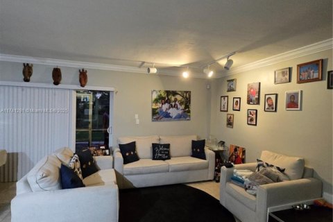 Adosado en venta en Coral Springs, Florida, 3 dormitorios, 139.35 m2 № 1861976 - foto 3