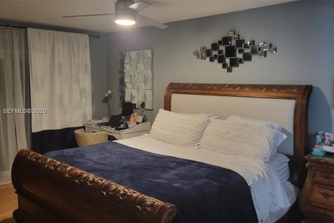 Copropriété à vendre à Coral Springs, Floride: 2 chambres, 99.41 m2 № 2049851 - photo 3