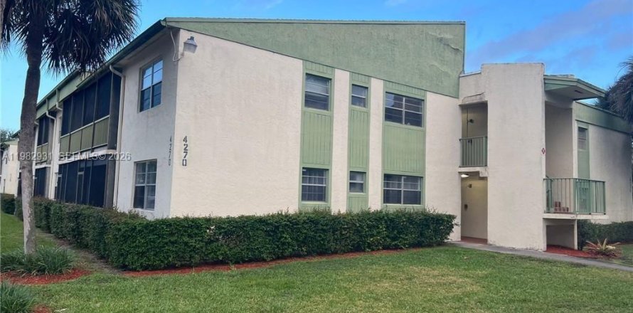 Condo à Coral Springs, Floride, 2 chambres  № 2049851