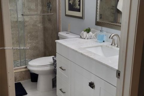 Copropriété à vendre à Coral Springs, Floride: 2 chambres, 99.41 m2 № 2049851 - photo 7