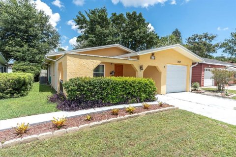 Villa ou maison à vendre à Saint Petersburg, Floride: 2 chambres, 106.84 m2 № 1884550 - photo 30