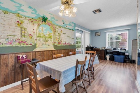 Villa ou maison à vendre à Saint Petersburg, Floride: 2 chambres, 106.84 m2 № 1884550 - photo 7