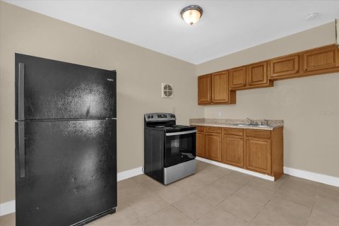 Casa en venta en Orlando, Florida, 2 dormitorios, 66.89 m2 № 1856153 - foto 3