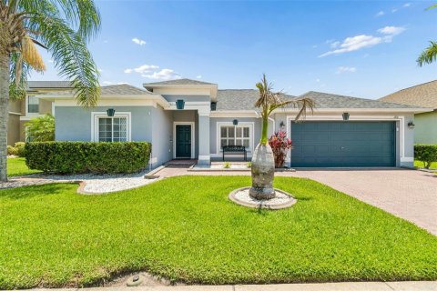 House in Trinity, Florida 5 bedrooms, 213.4 sq.m. № 2304693