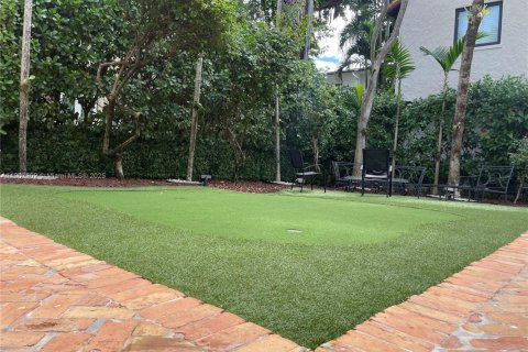 Villa ou maison à louer à Coral Gables, Floride: 3 chambres, 218.51 m2 № 1963861 - photo 18