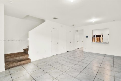 Casa en alquiler en Florida City, Florida, 2 dormitorios, 112.23 m2 № 1953584 - foto 6