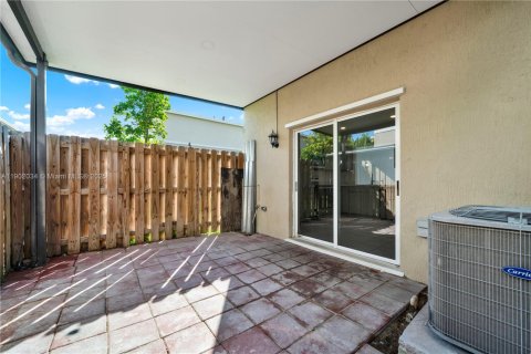 Casa en alquiler en Florida City, Florida, 2 dormitorios, 112.23 m2 № 1953584 - foto 14