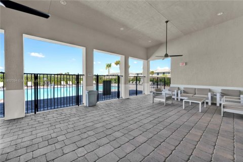 Casa en alquiler en Florida City, Florida, 2 dormitorios, 112.23 m2 № 1953584 - foto 28