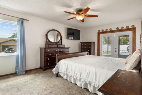 House in Lakeland, Florida 5 bedrooms, 268.39 sq.m. № 1784502 - photo 22