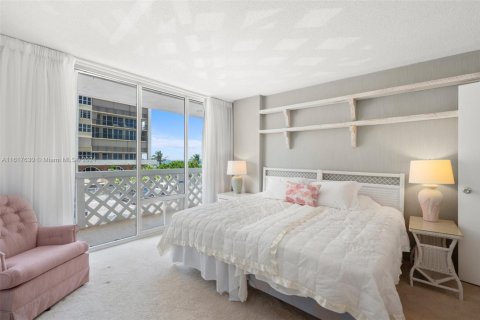 Copropriété à vendre à Boca Raton, Floride: 2 chambres, 114.27 m2 № 1872333 - photo 22