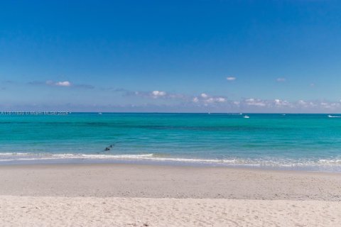 Copropriété à vendre à Boca Raton, Floride: 2 chambres, 114.27 m2 № 1872333 - photo 4
