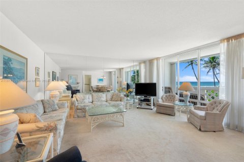 Copropriété à vendre à Boca Raton, Floride: 2 chambres, 114.27 m2 № 1872333 - photo 14